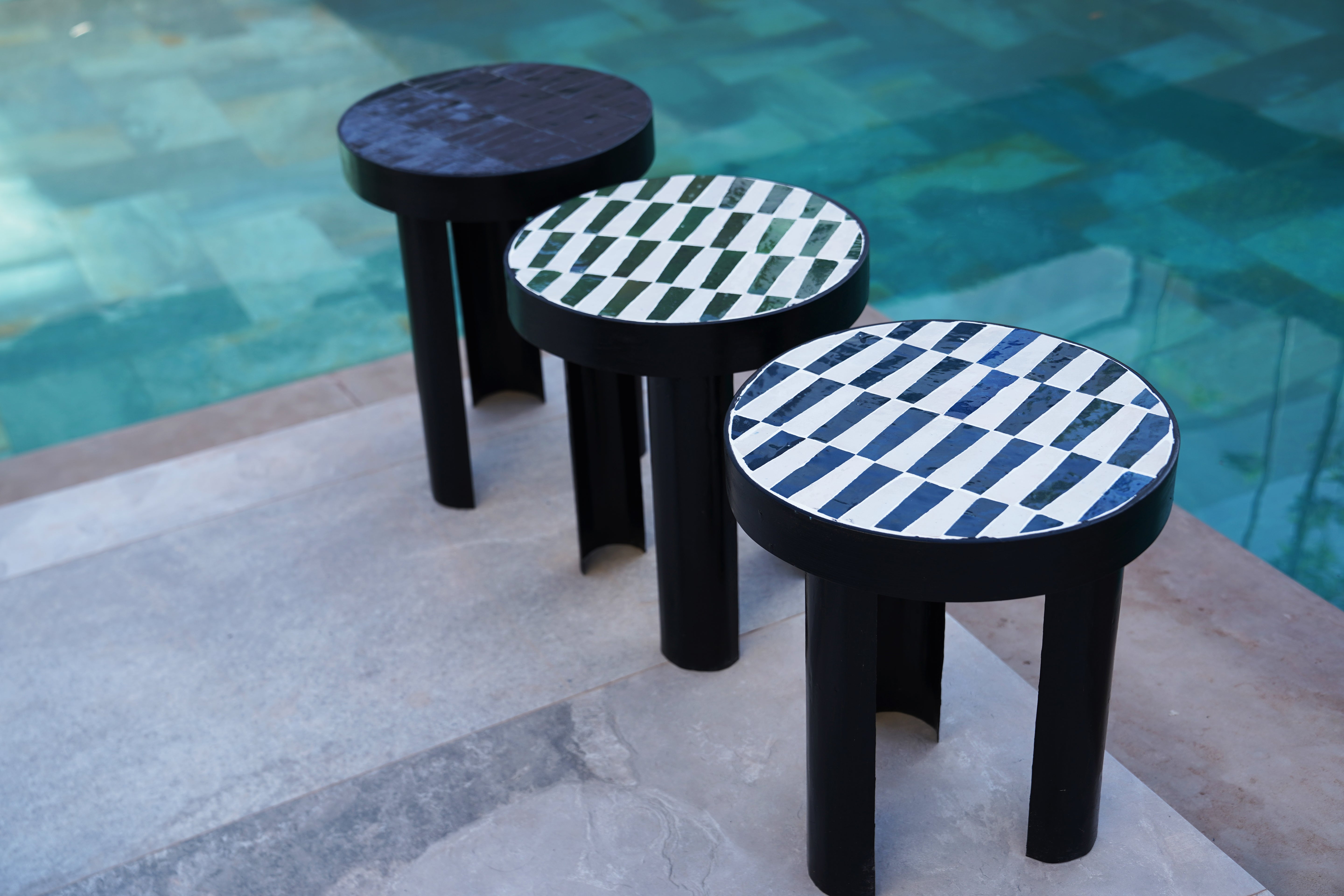 ONA - Table d'appoint en zellige