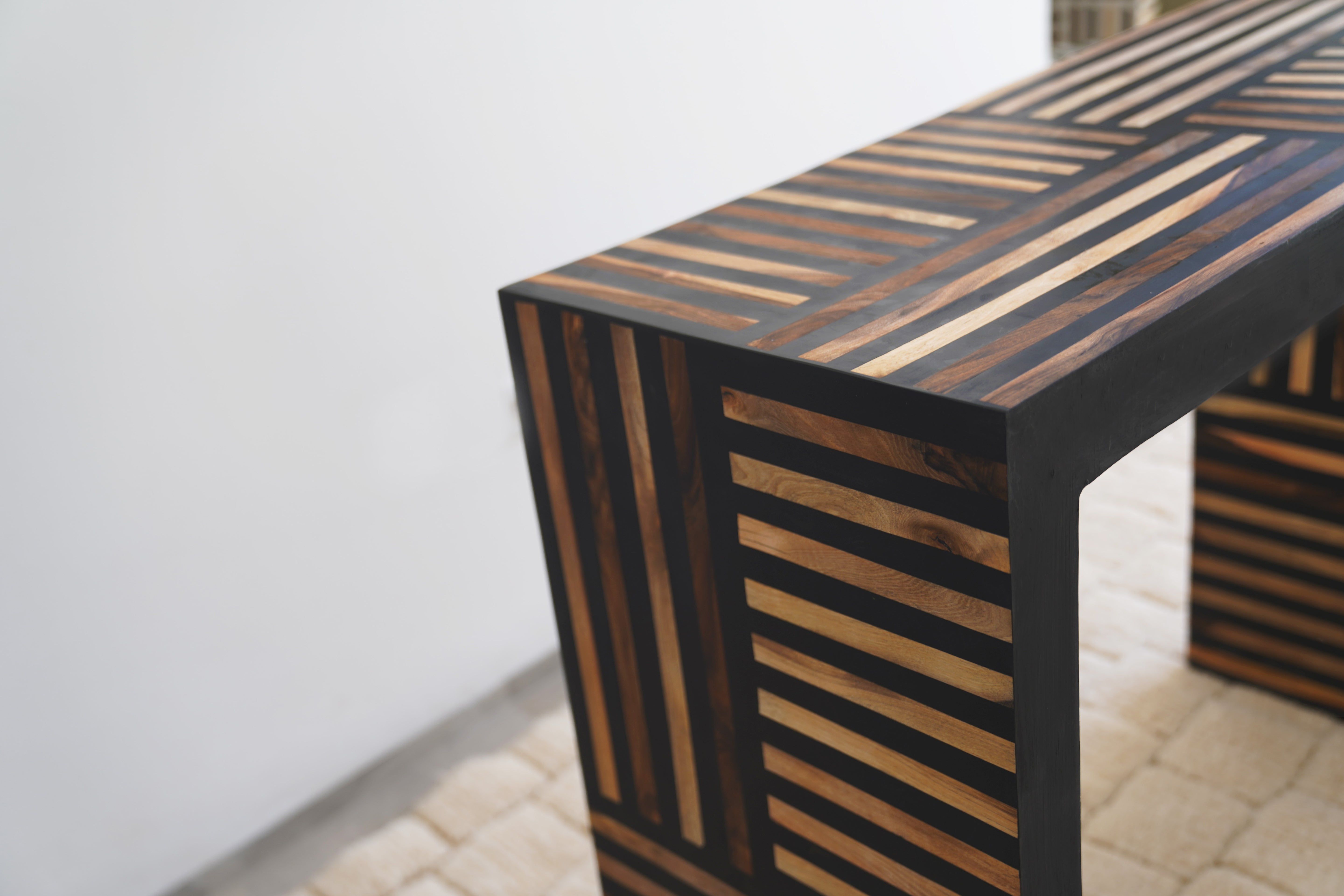 ADRA - Console en résine et noyer